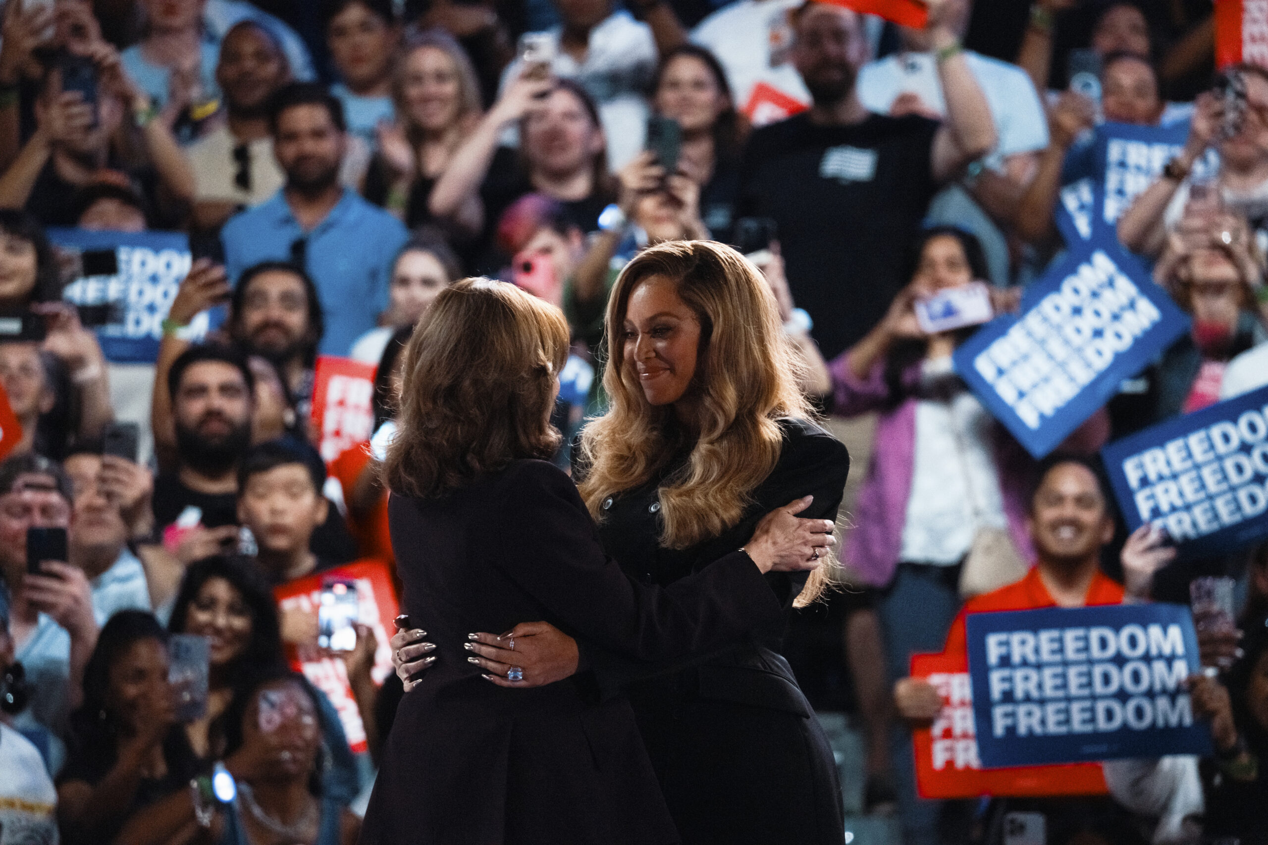 Beyoncé vs Amber Rose: The Beef Over Political Speech Explained