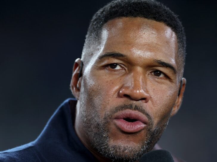 Michael Strahan Responds to Anthem 'Controversy'