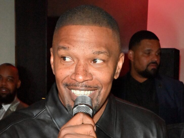 Did Jamie Foxx Just Throw Shade At Katie Holmes ?!