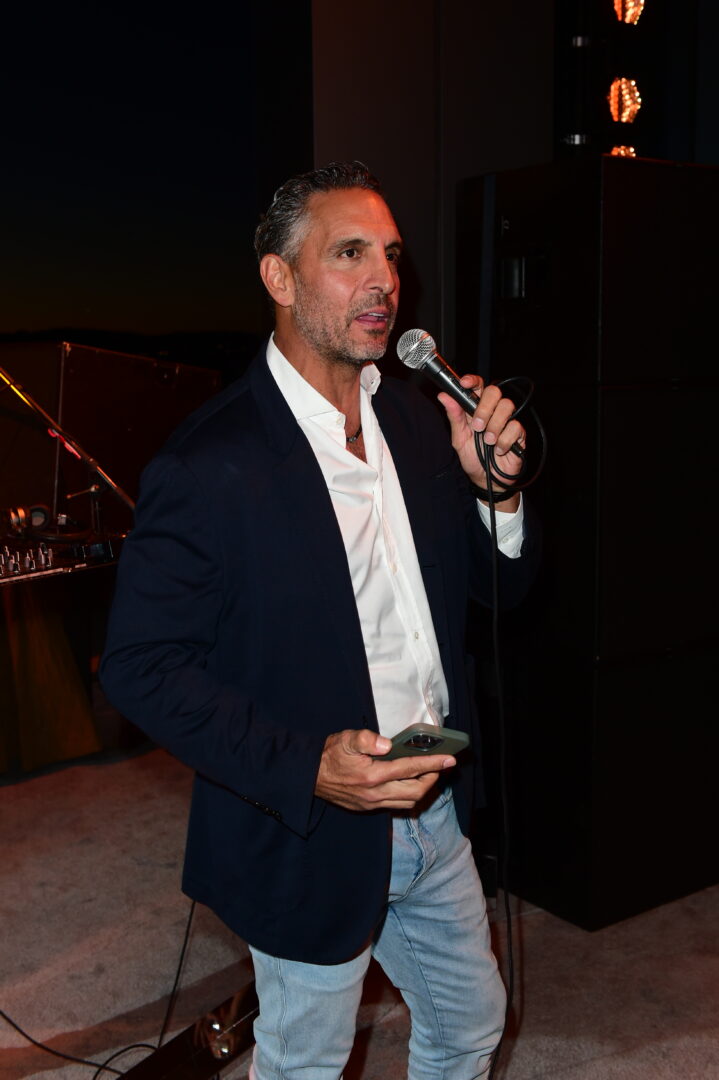 Mauricio Umansky Debuts New Model GF