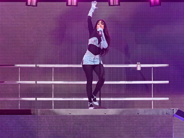 Camila Cabello Concert Flops: Why Is The Arena Empty?