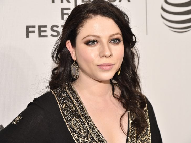 Michelle Trachtenberg Alcoholism Allegations Spark Intense Debate as Family Declines …