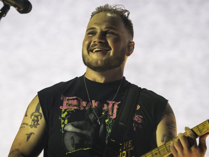 Zach Bryan Debuts Apparent New Girlfriend, Australian Model Hannah Duncan