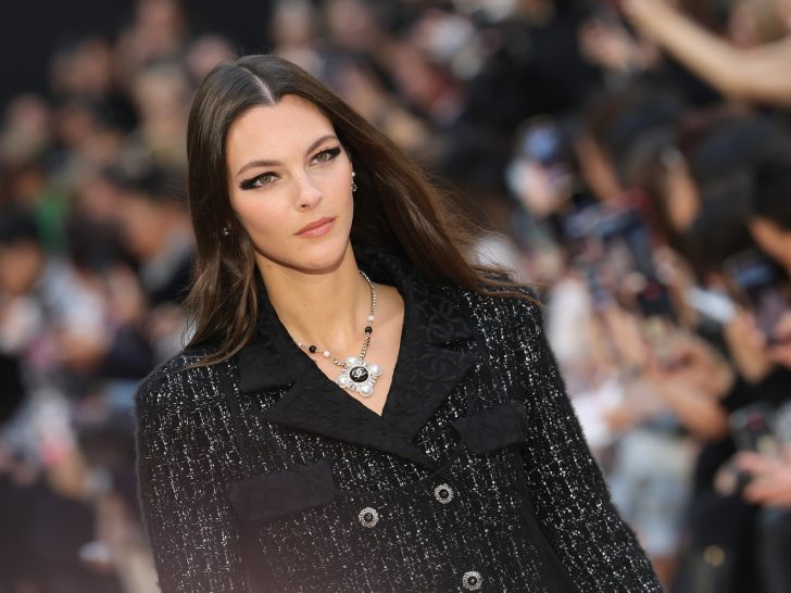 Leonardo DiCaprio’s Girlfriend Actually Talks About Dating Famous Actor