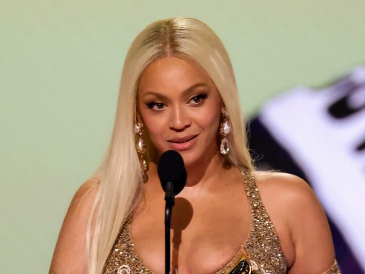 Blue Ivy & Rumi Carter Help Beyonce Kick Off ‘Cowboy Carter’ Tour