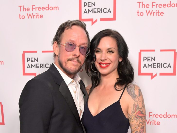 Scott Shriner: Weezer Bassist’s Wife Shot By Cops, Charged With Attempted Murder