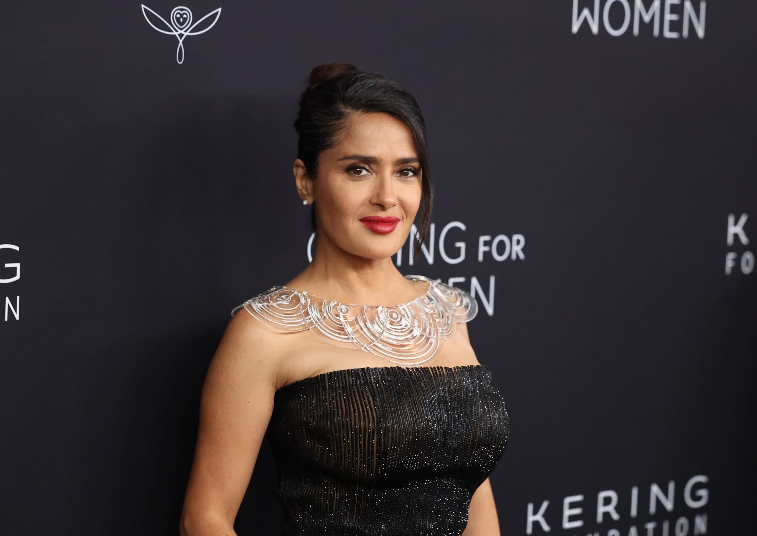 Salma Hayek Graces Cover of 'Sports Illustrated Swimsuit' 2025!