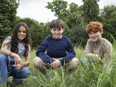 The cast of HBO's new 'Harry Potter' series poses for their first press photo.