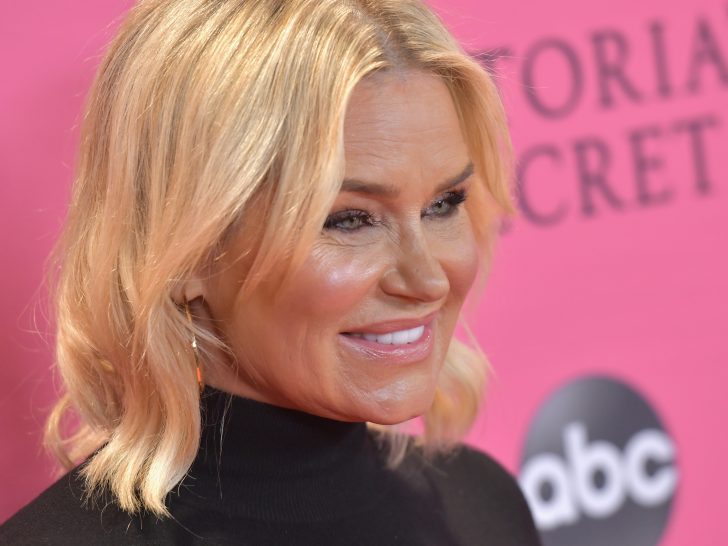 Yolanda Hadid Claps Back at Hater Who Called Pic of Granddaughter …