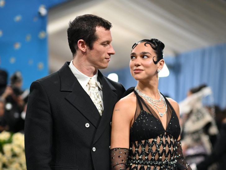Dua Lipa and Callum Turner: Engaged!