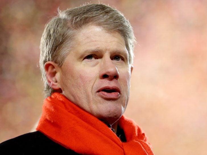 Clark Hunt, Kansas City Chiefs Owner, Mourns 9-Year-Old Family Member After Texas Floods