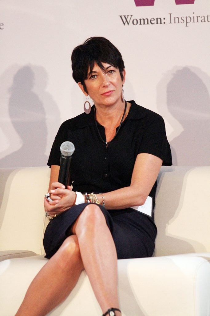 Ghislaine Maxwell, 20 Eylül 2013 tarihinde New York'ta Center 548'de 4. Yıllık WIE Sempozyumu'nun 1. gününe katılıyor. 