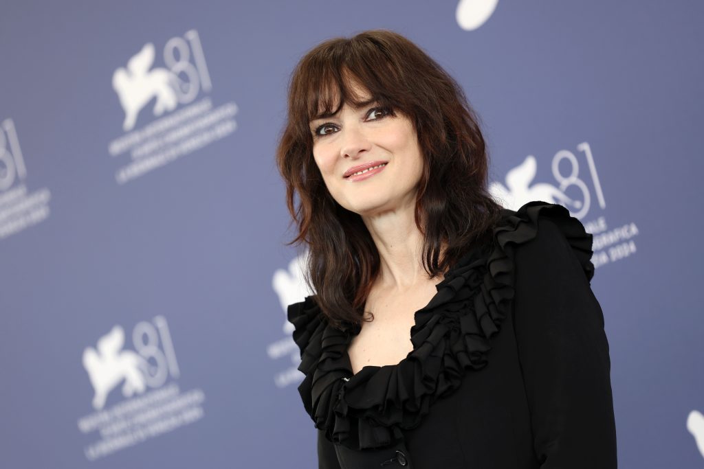 Winona Ryder apmeklē fotokallu 