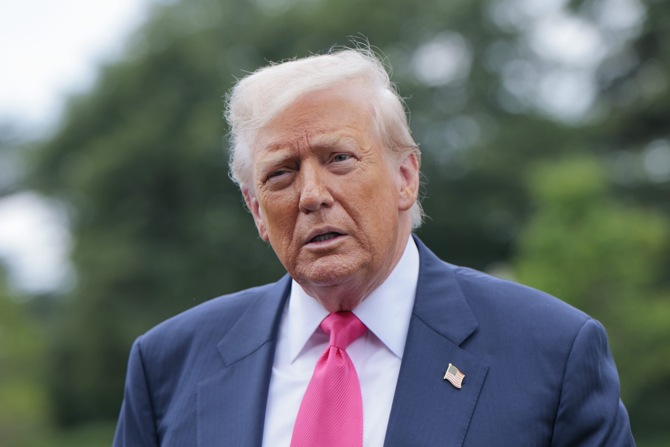 Donald Trump: I Never Went to Epstein Island … But Bill Clinton Did!