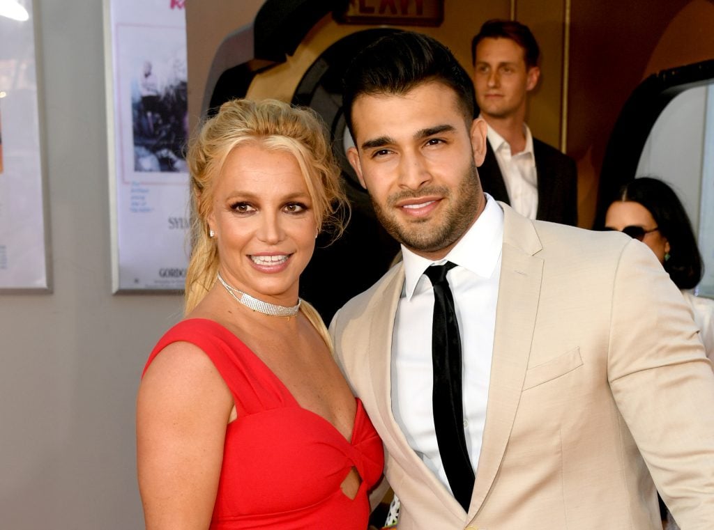 Britney Spears y Sam Asghari juntos en julio de 2019.
