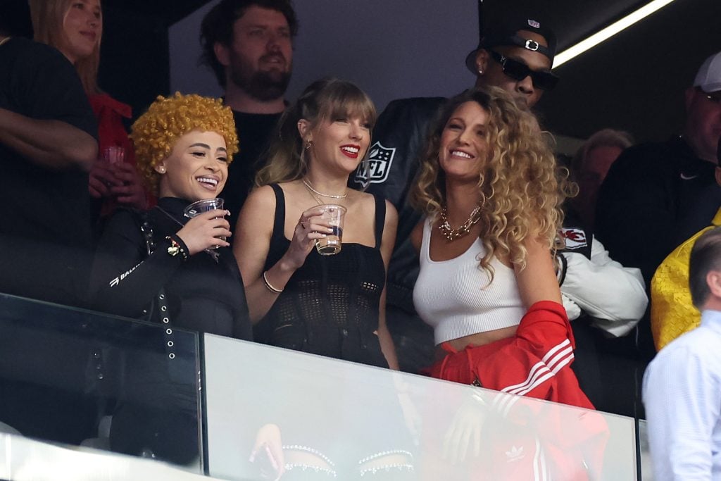 Ropper Spice, el cantante Taylor Swift y la actriz Blake Lively Lively Response al Super Bowl Lviii San Francisco 49ers y los jefes de Kansas City en Las Vegas en Las Vegas en Nevada el 11 de febrero de 2024.
