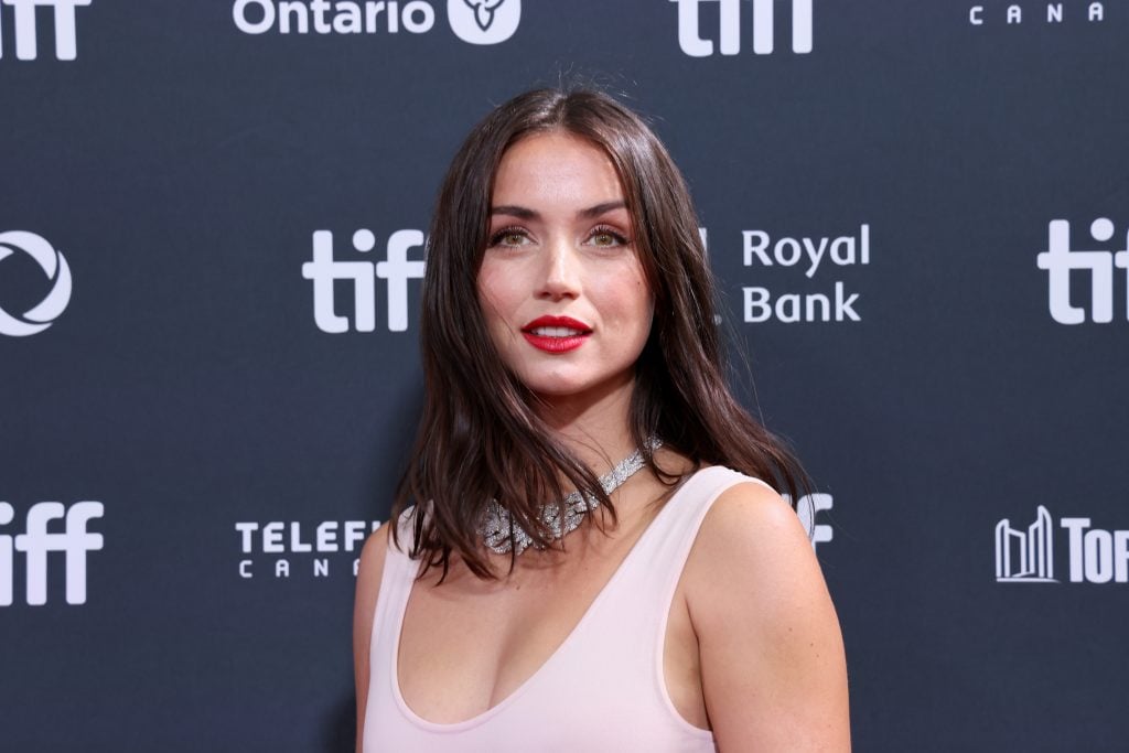 Ana de Armas asiste a Premier 