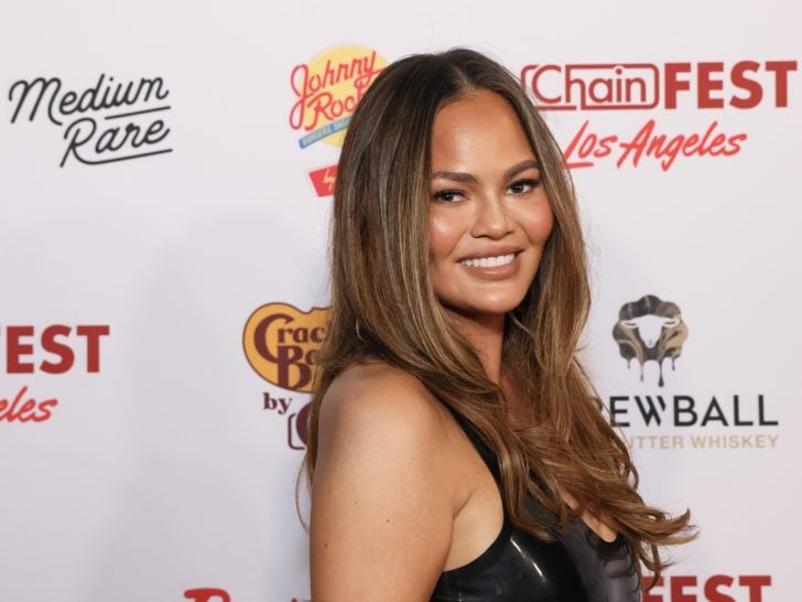 Meghan Markle Fans Furious That ‘Bully’ Chrissy Teigen Will Appear on Her Show