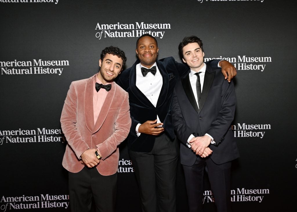 Emil Wakim, Devan Walker y Michael Long Fellow asistieron a la Gala del Museo 2024 del Museo Americano de Historia Natural en el Museo Americano de Historia Natural el 05 de diciembre de 2024 en la ciudad de Nueva York.