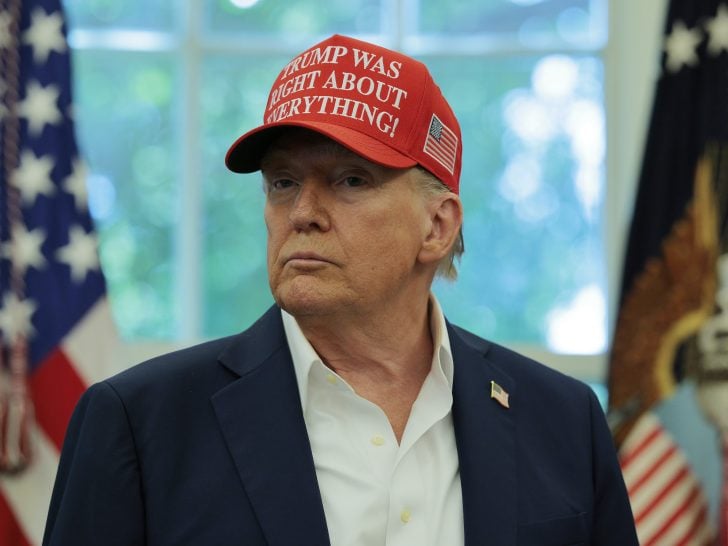 Donald Trump Blasts ‘Insecure Child’ Seth Meyers, Denies NBC Renewed Late …