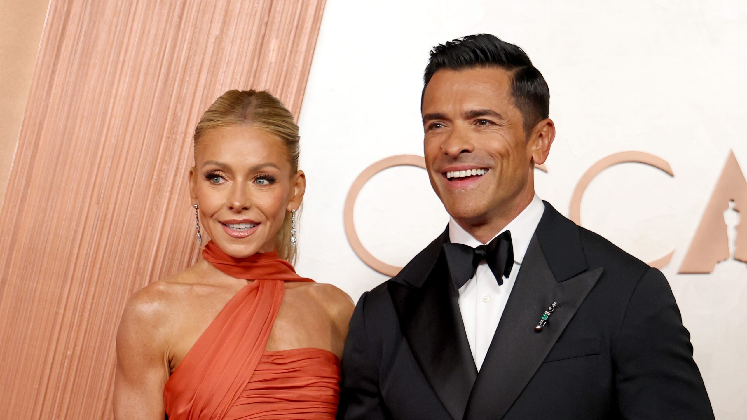 Kelly Ripa & Mark Consuelos: Their ‘Agonizing’ Split Explained
