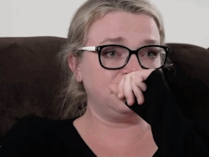 Maddie Brush Breaks Down, Says She Has No Relationship with Dad