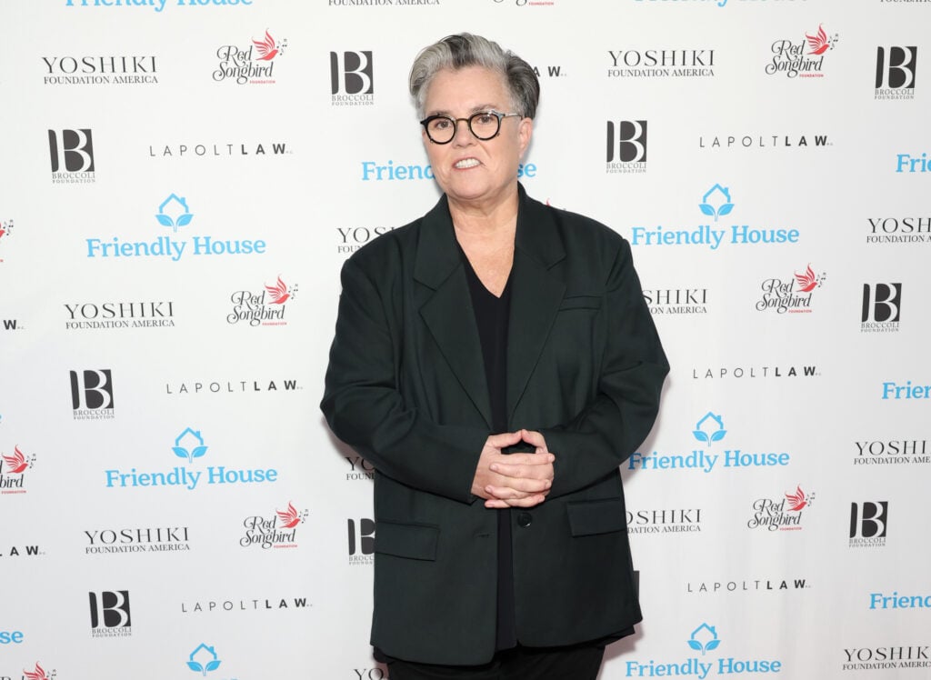 Rosie O'Donnell asiste a la Casa Amiga