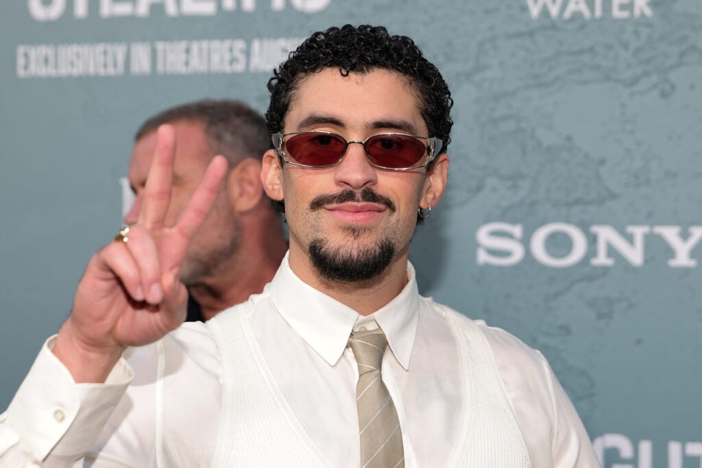 Bad Bunny asiste al cine colombiano