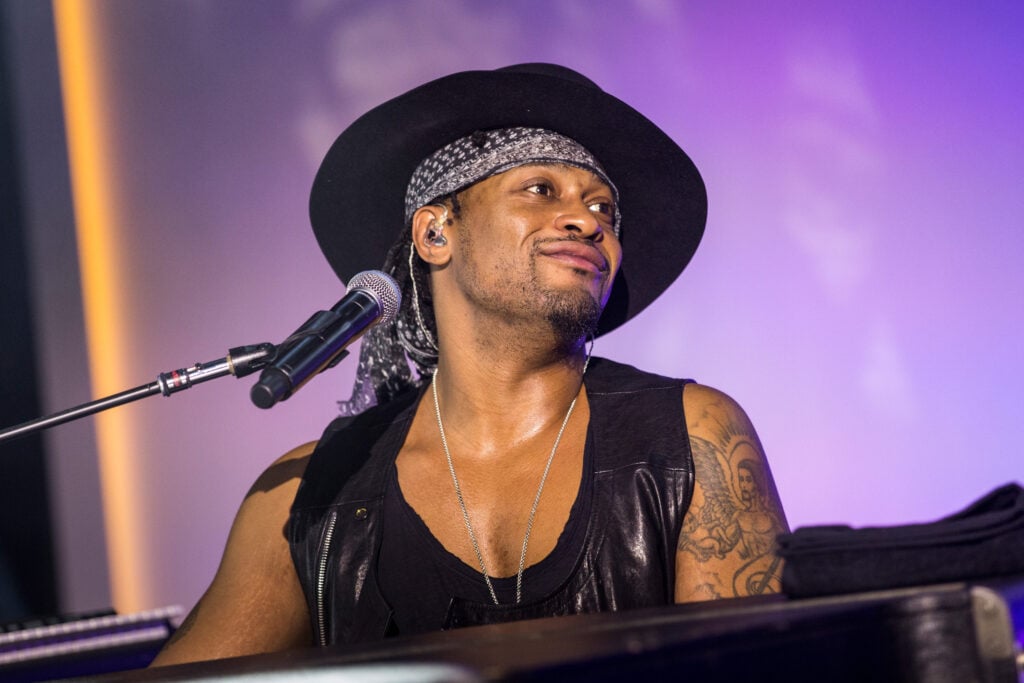 Musician D'Angelo plays a private concert at a media event announcing updates to the music streaming application Spotify on May 20, 2015 in New York City.