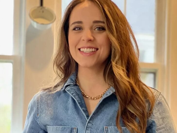 Jinger Duggar Takes Daughter to ER, Says She is “Anti-Medicine”