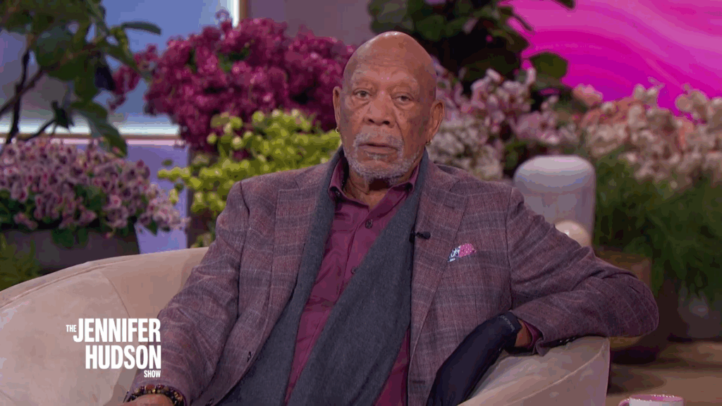 Morgan Freeman pada episode The Jennifer Hudson Show tanggal 3 November 2025.