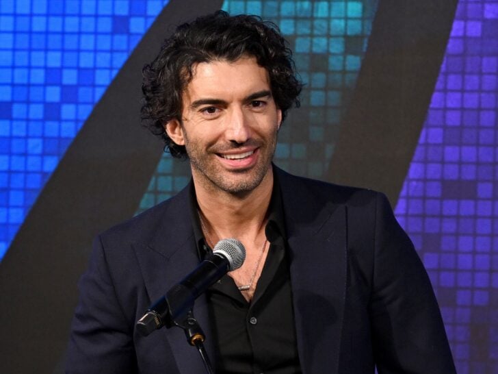 Justin Baldoni to ‘Sexy’ Blake Lively in BTS Video: ‘Sorry I Missed The …