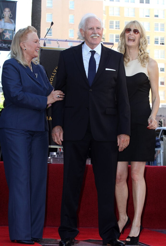 Actors Diane Ladd, Bruce Dern  Laura Dern attend the Walk of Fame star ceremony for Bruce Dern, Laura Dern And Diane Ladd on November 1, 2010 in Hollywood, California.