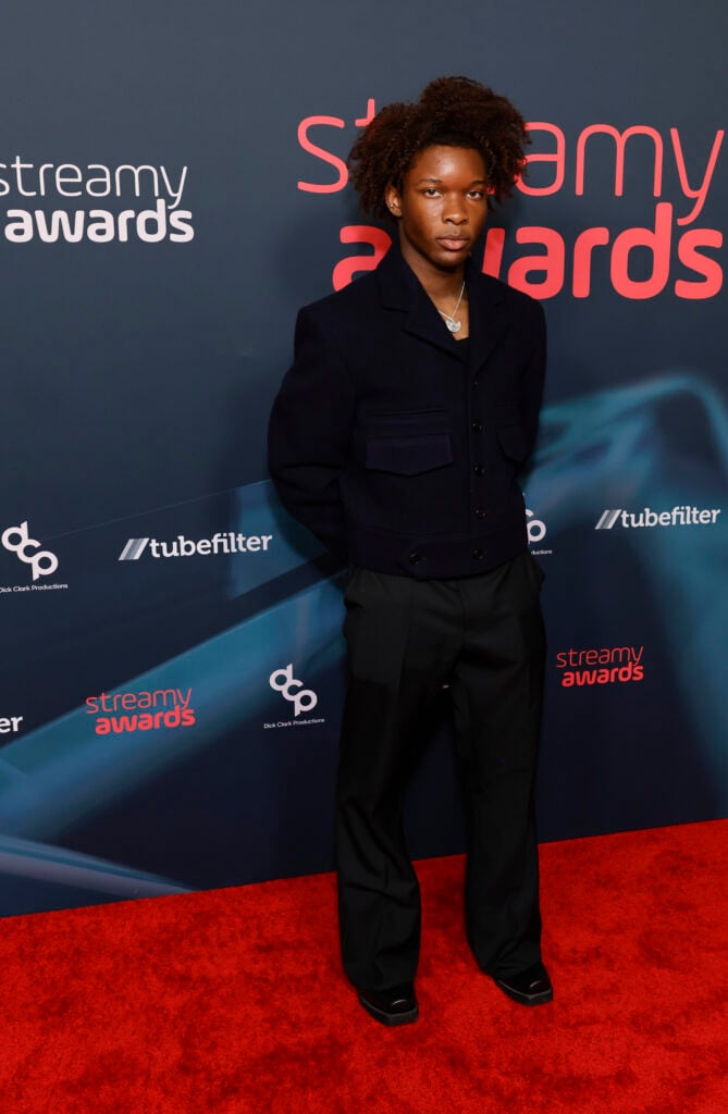 d4vd attends the 2023 Streamy Awards at Fairmont Century Plaza on August 27, 2023 in Los Angeles, California. 