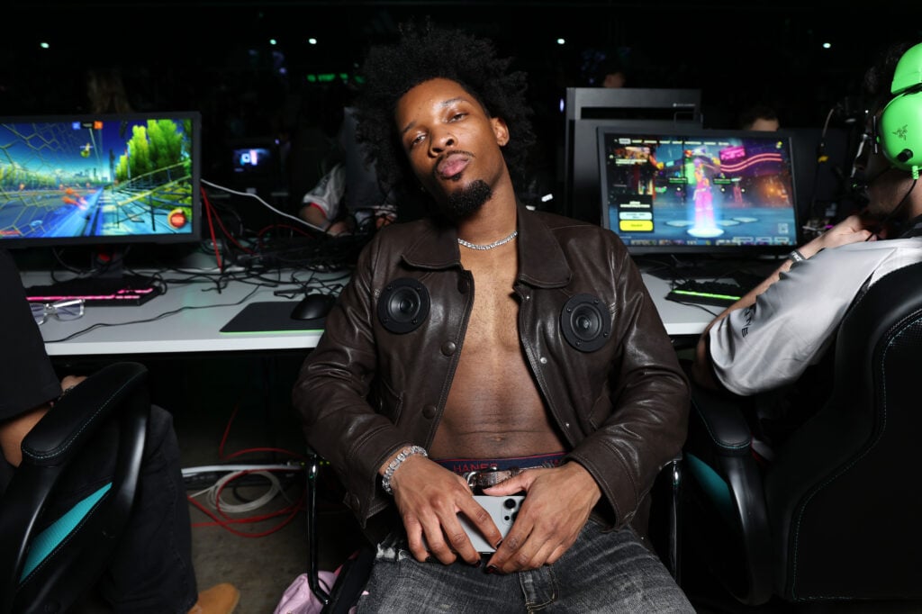 d4vd attends the Coperni Womenswear Fall/Winter 2025-2026 show as part of Paris Fashion Week  at Adidas Arena on March 09, 2025 in Paris, France. 