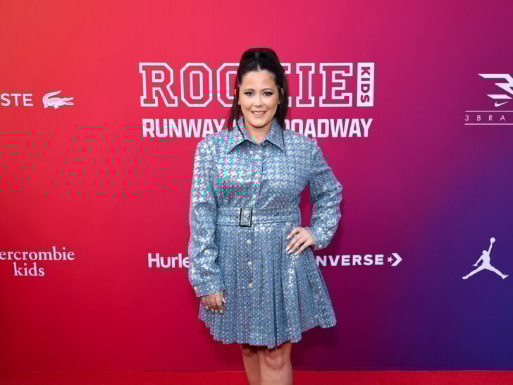 Jenelle Evans Announces Return to OnlyFans With Racy Instagram Pics, Gets Roasted By …