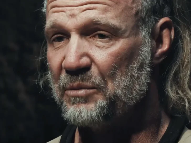 Kody Brown Breaks Down, Admits He’s Been “Failure” as a Father