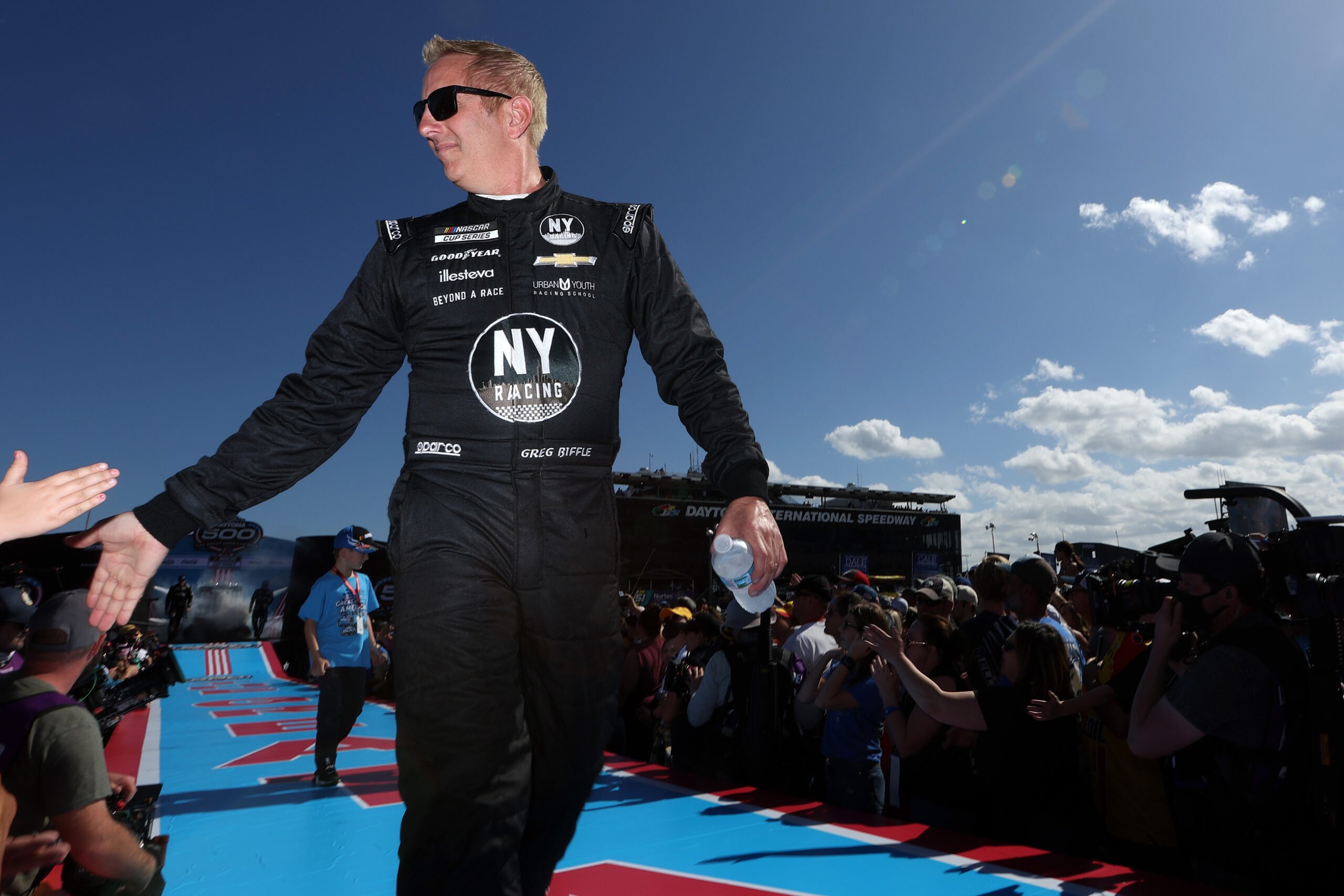 Greg Biffle, voormalig NASCAR-kampioen, komt om bij een vliegtuigongeluk