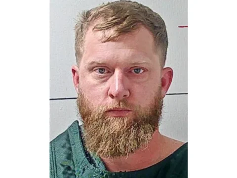 Kyle Chrisley PUNCHED Police Officers Prior to Arrest, Records State