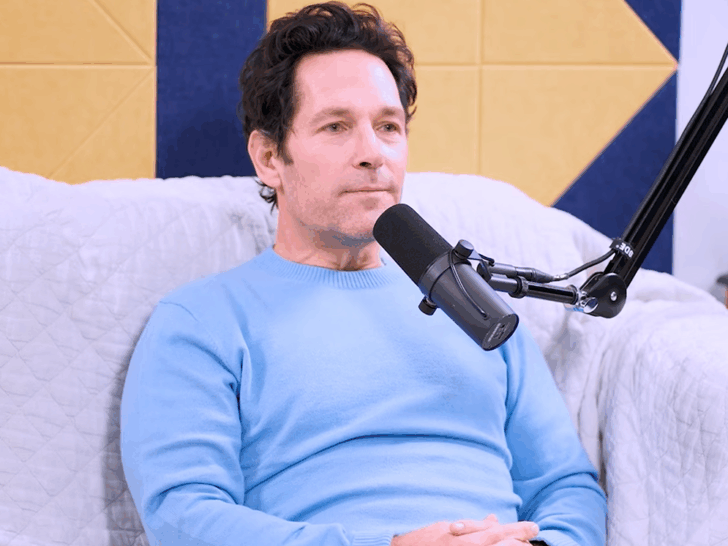 Paul Rudd Is Totally Chill About His Huge Dong