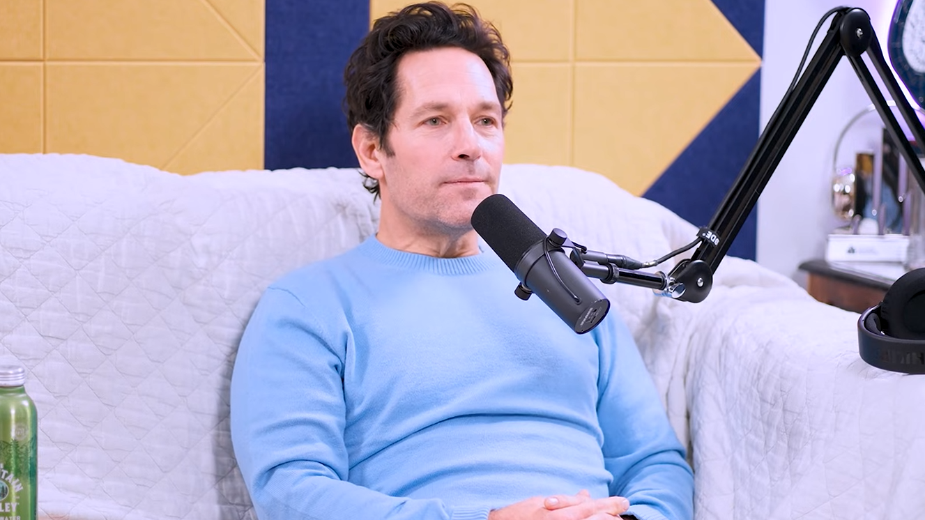 Paul Rudd Is Completely Chill About His Large Dong Paul Rudd Is Completely Chill About His Large Dong