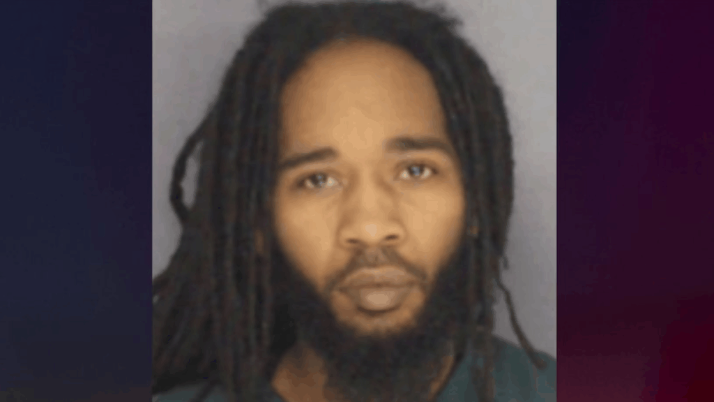 Foto policial de Darrell Busby