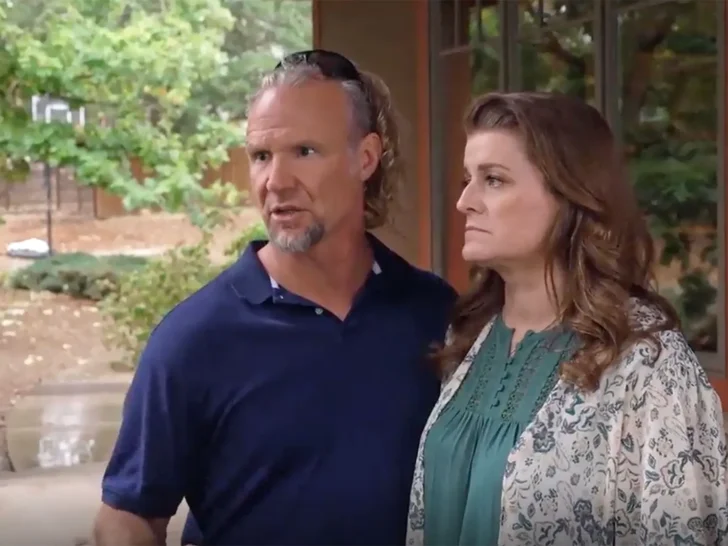 Robyn Brown Blasts Ex-Sister Wives: Those Mean Backstabbers!