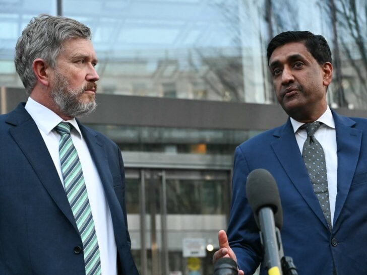 Jeffrey Epstein Documents Incriminate Government Officials, Identify Even Younger Child …