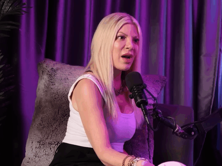 Tori Spelling Hoarding Crisis EXPOSED: I Need Help!