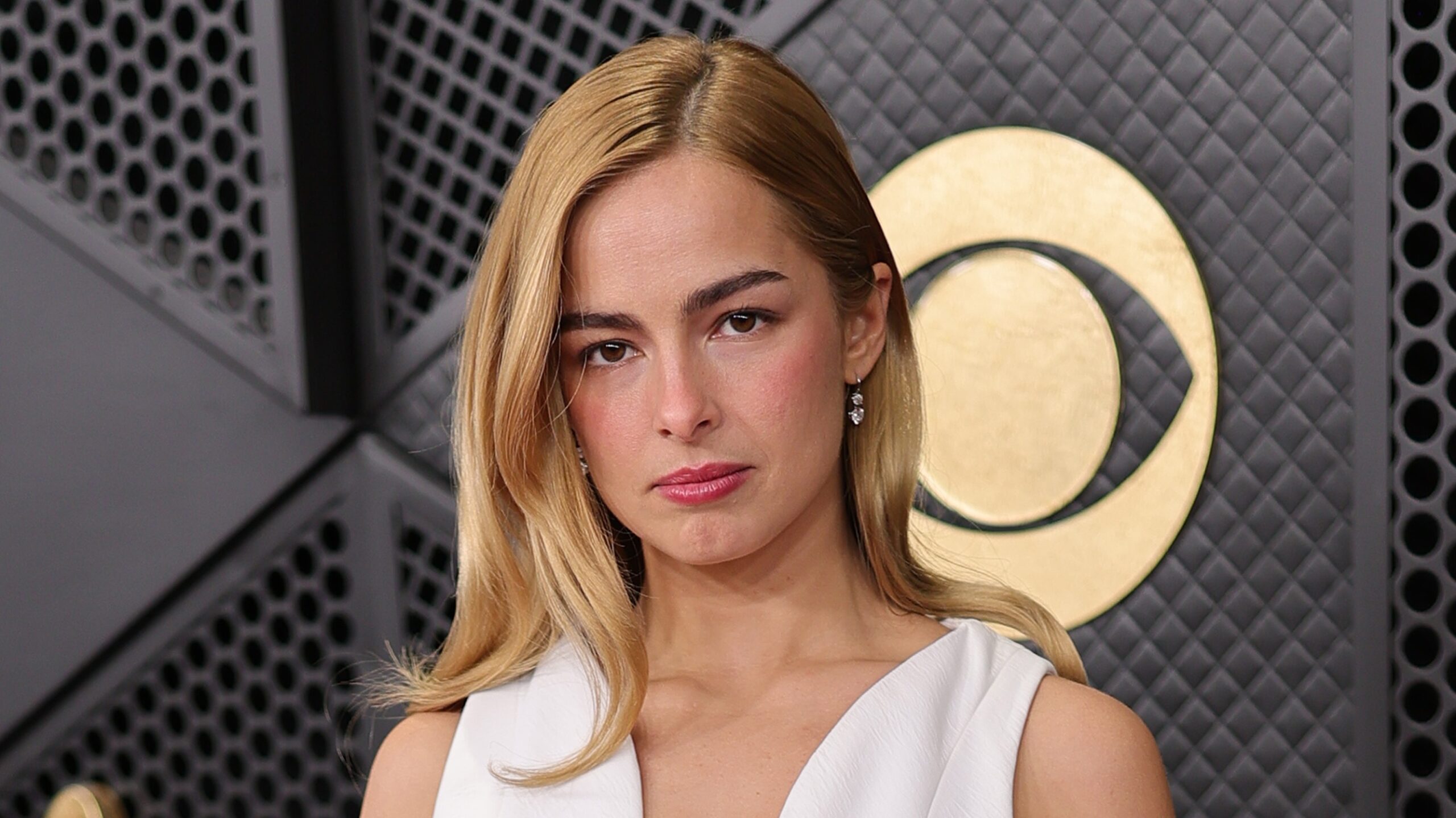 Addison Rae’s vader gearresteerd omdat hij zichzelf ‘opzettelijk’ had blootgelegd