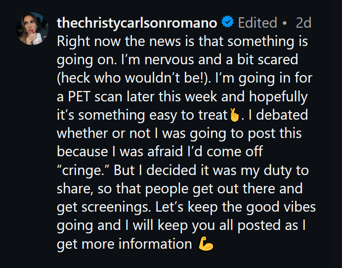 Captura de pantalla de subtítulos de Instagram en modo oscuro.