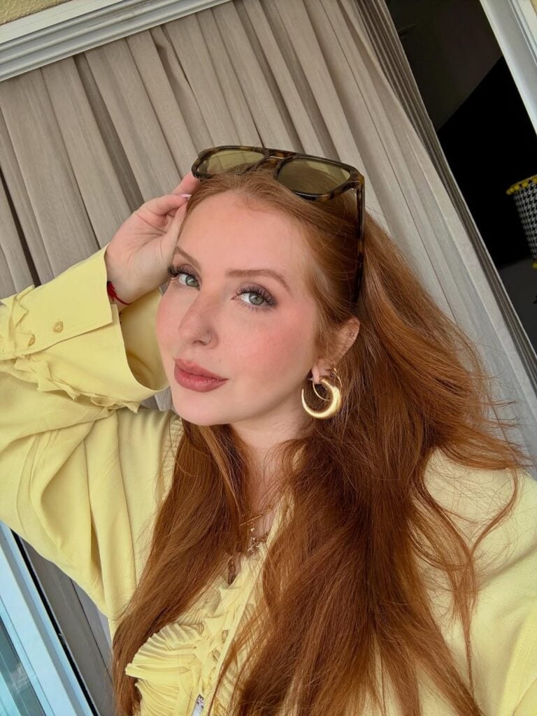 María Rita Rodrigues da Silva con gafas