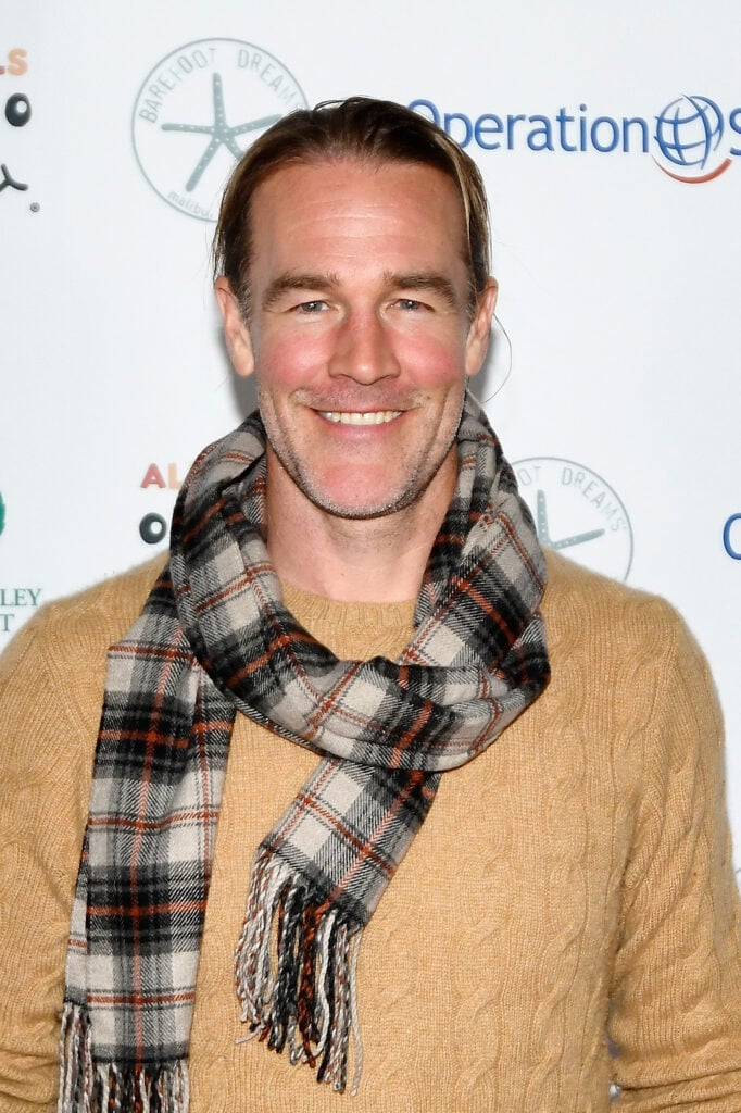 James Van Der Beek asiste al 11.º Desafío Anual de Esquí y Sonrisa de Celebridades de Operation Smile presentado por AlphaPals, Barefoot Dreams y St. Regis Deer Valley el 1 de abril de 2023 en Park City, Utah. 
