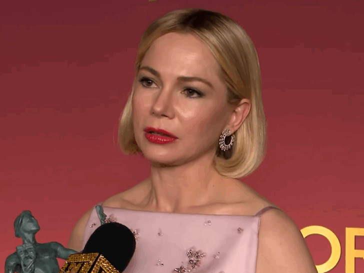 Michelle Williams Pays Tribute to James Van Der Beek After Receiving SAG Actor Award